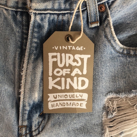 LF Denim Shorts - Picture 3 of 4